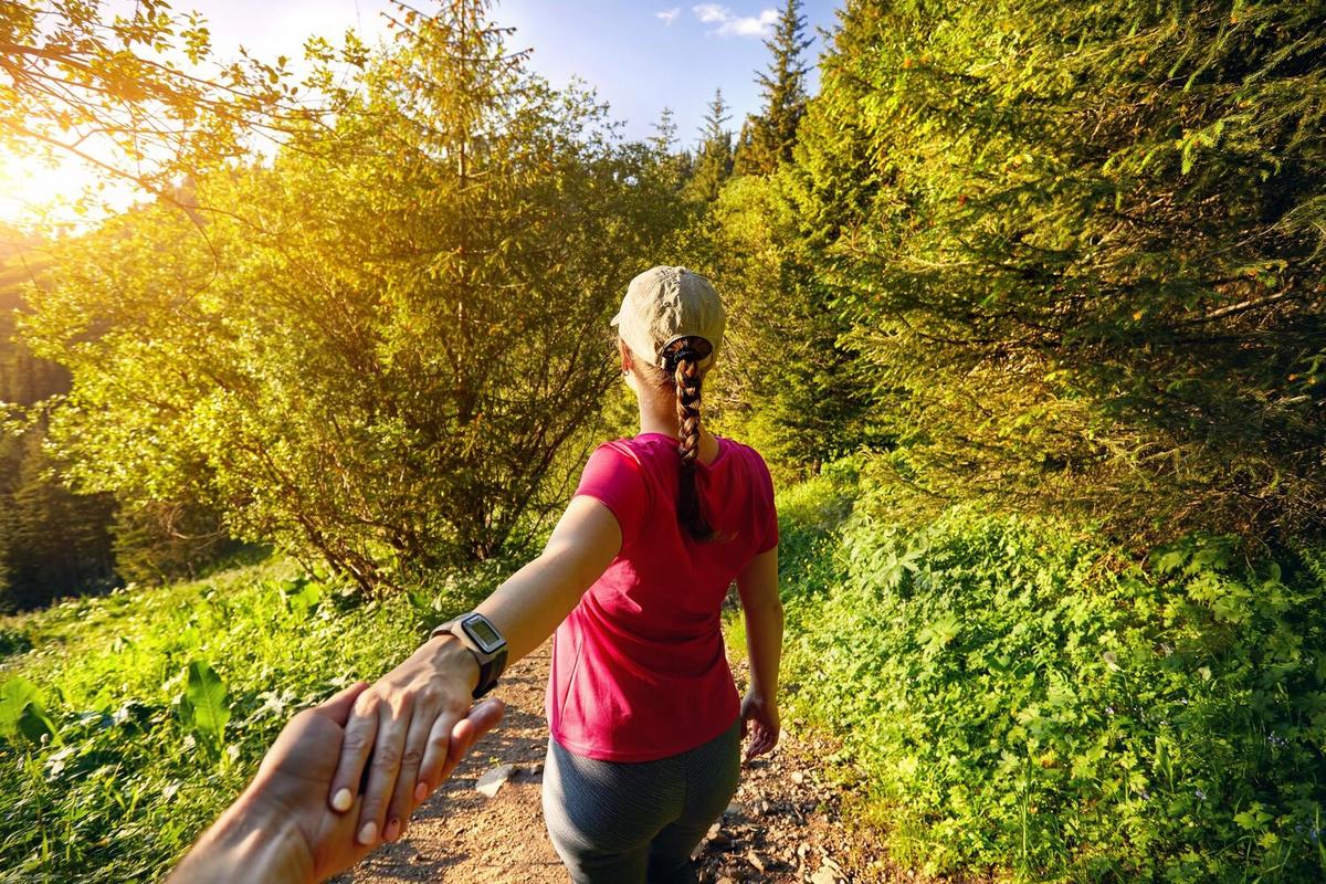 Hiking for Wellness: Mental and Physical Benefits
