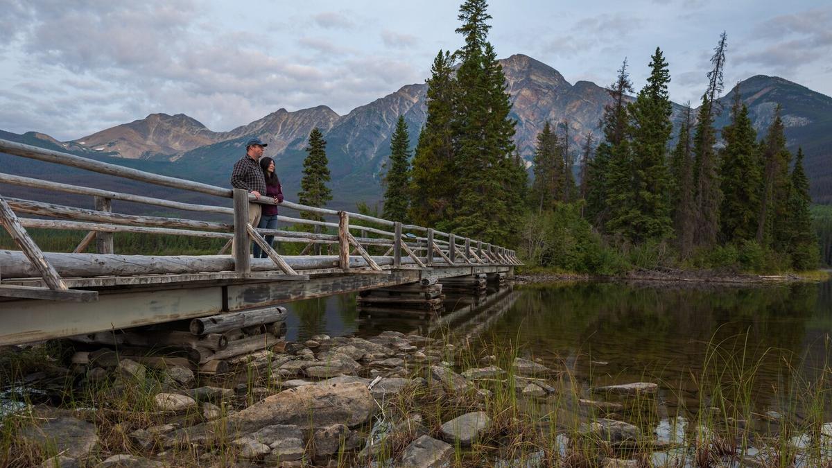 Exploring Alaskan Non-Cruise Adventures: Ports & Peaks